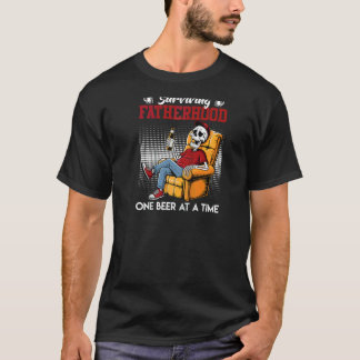 T-shirt Paternité SURVIVRE À LA PATERNITÉ UNE BIÈRE À LA F
