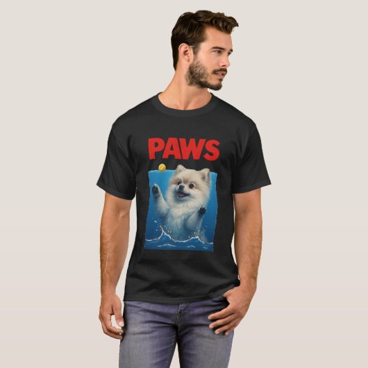 T-shirt Paws Parody Black dog Chasing a Cute Scared Mouse (Devant entier)