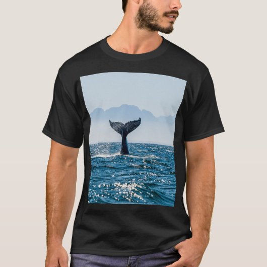 T-shirt Paysage marin de la baleine : Eau Dramatique. (Devant)
