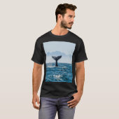 T-shirt Paysage marin de la baleine : Eau Dramatique. (Devant entier)