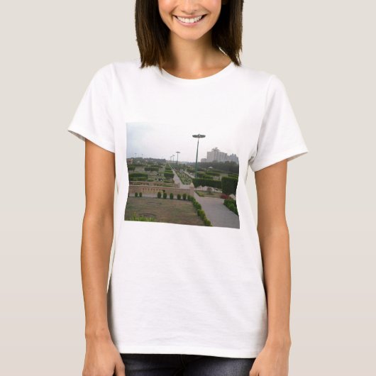 T-shirt Paysage Pittoresque du parc Benazir Imprimer (Devant)