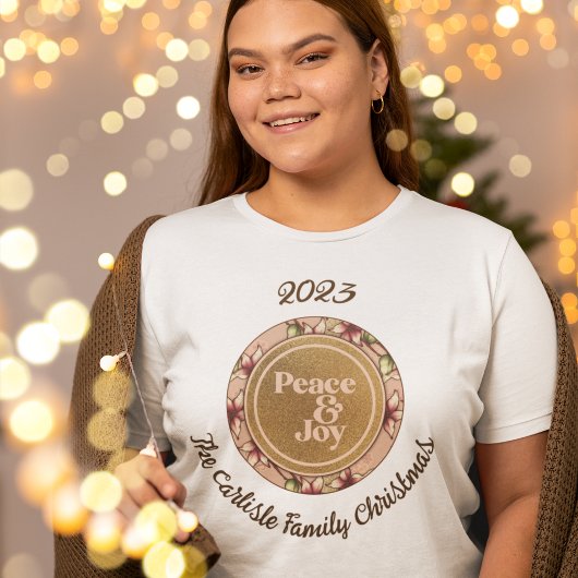 T-shirt Peace & Joy Pink Gold Nom de famille Noël