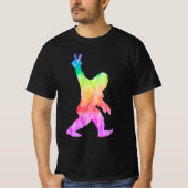T-shirt Peace Love Bigfoot (Devant)