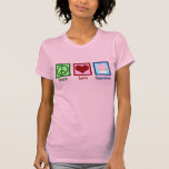 T-shirt Peace Love Cupcakes Cute Cupcake<br><div class="desc">Un joli cadeau amoureux de cupcake pour un boulanger qui aime faire des sucreries et des desserts dans une boulangerie. Un panneau de tranquillité,  un coeur et un joli cupcake rose.</div>
