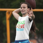 T-shirt Peace Love Football Noël<br><div class="desc">Peace Love Football. Un joli cadeau de Noël pour un footballeur ou un fan. Ce design sportif cool est vert,  rouge et bleu avec la balle au centre.</div>