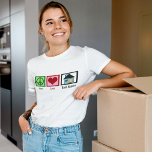 T-shirt Peace Love Immobilier<br><div class="desc">Joli cadeau immobilier pour un immobilier, une société de titre, un courtier en hypothèques, un agent de prêt ou même un nouveau propriétaire. Un signe de paix, un coeur et une maison.</div>