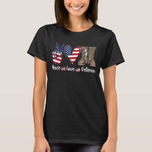 T-shirt Peace Love vétéran Usa Drapeau Bottes de combat vé