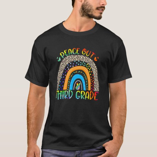T-shirt Peace Out Leopard de 3e année Rainbow de 3e année (Devant)