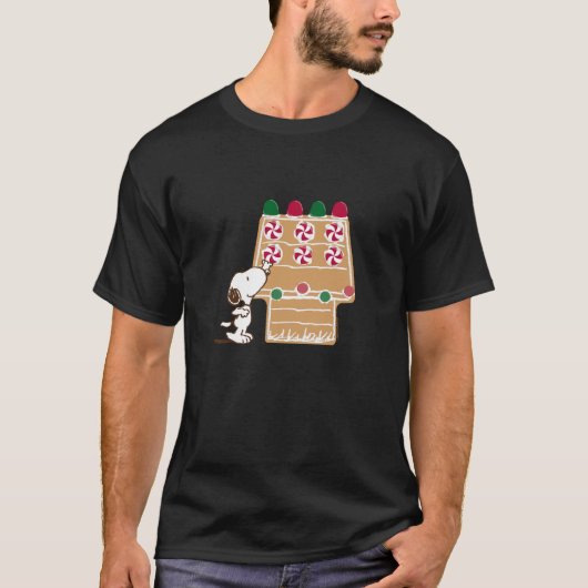 T-shirt Peanuts Christmas Snoopy Reaching For Candy Cane (Devant)