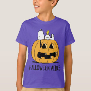 T-shirt Peanuts   Snoopy and Woodstock Jack-O-Lantern