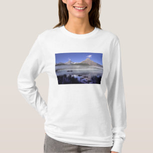 T-shirt Pêcheurs en canoë sur le lac Waterfowl, Banff