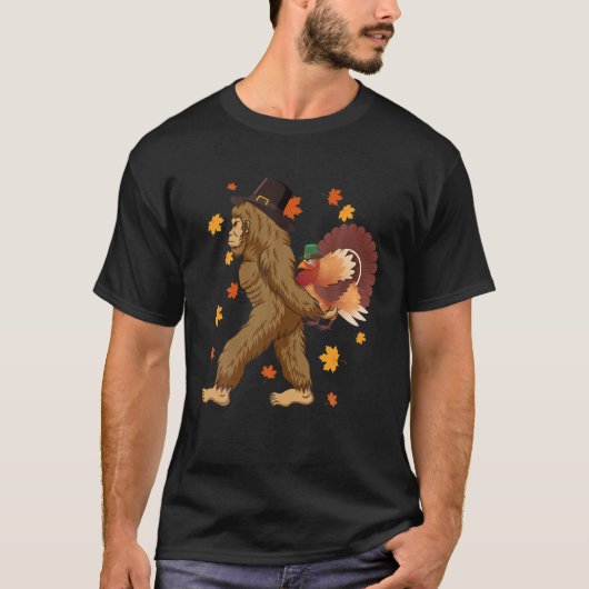 T-shirt Pèlerin Bigfoot tenir la Turquie Citrouille heureu (Devant)