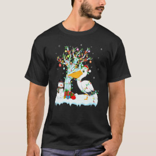 T-shirt Pelican Bird Xmas Tree Lighting Santa Hat Pelican