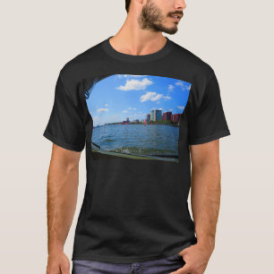 T-shirt Penchez les vues de fenêtre de visite de la ville