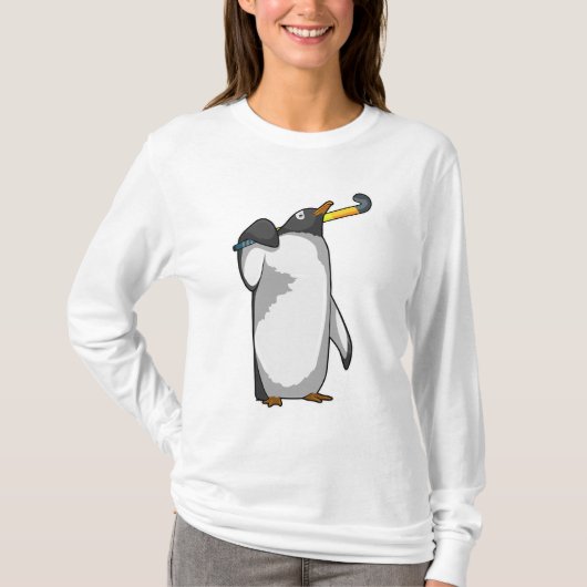 T-shirt Penguin at Hockey with Hockey stick (Devant)