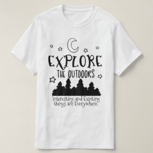 T-shirt personnalisable "Adventure Await"