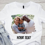 T-shirt Personnalisé Ajouter Photo Et Texte<br><div class="desc">Créez facilement votre propre t-shirt unique en ajoutant une photo personnalisée et un texte personnalisé.</div>