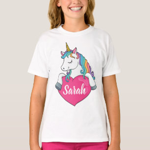 T-shirt personnalisé avec un nom de licorne mignon