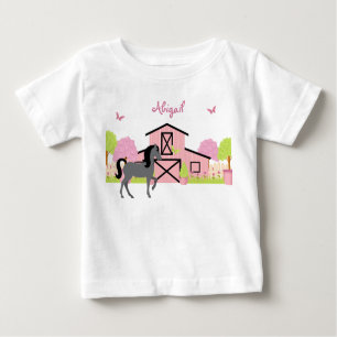 T-Shirt personnalisé de jolie grange et de cheval 