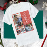 T-shirt Photo collage family moderne personnalisée Christm<br><div class="desc">Un collage photo moderne chemise de vacances d'hiver de famille sur un arrière - plan rouge (couleur changeable) avec un script d'écriture à la mode ensemble et des flocons de neige blancs superposés.                  Personnalisez-le avec vos images et texte !</div>