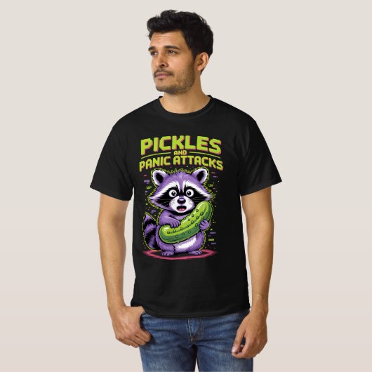 T-shirt Pickles and Panic Attacks - Raccoon Chaos Edition (Devant entier)