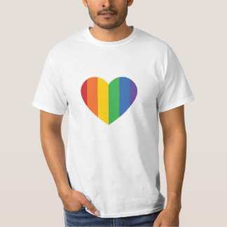 T-shirt Pièce en t de coeur d'arc-en-ciel de FIERTÉ