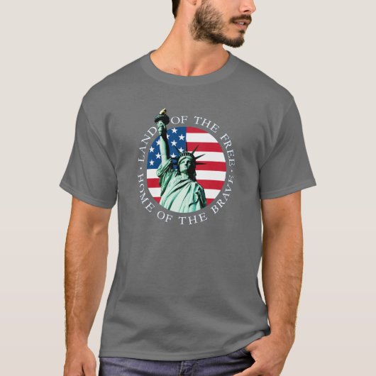 T-shirt Pièce en t de liberté de statue de drapeau (Devant)