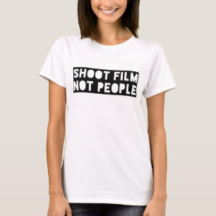 T-shirt Pièce en t de personnes de film de pousse pas