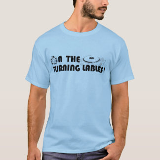 T-SHIRT PIÈCE EN T DE ROTATION D'ÉTIQUETTES