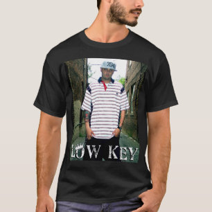 T-shirt Pièce en t discrète d'allée