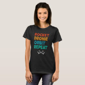 T-shirt Pilote de drone à répétition pour drone à fusées D (Devant entier)
