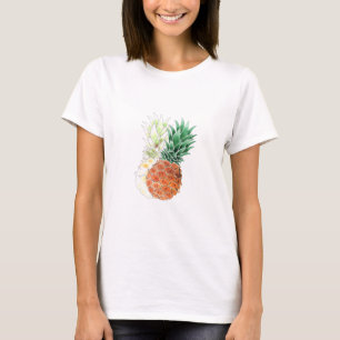 T-shirt Pineapple, watercolor.