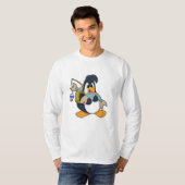 T-shirt Pingouin comme pêcheur avec poisson (Devant entier)