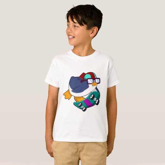 T-shirt Pingouin en patinage avec skateboard (Devant entier)