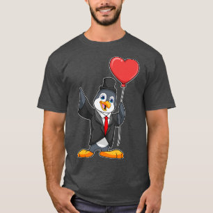 T-shirt Pingouin en salle avec ballon de coeur
