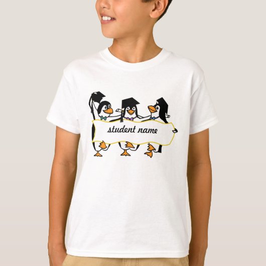 T-shirt Pingouins mignons de dessin animé avec bannière (Devant)