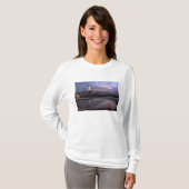 T-shirt Piscine de marée par le phare (Devant entier)