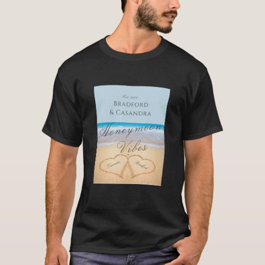 T-shirt Plage bleue poussiéreuse avec 2 Coeurs dans le sab (Devant)