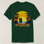 T-shirt Plage de surfer joyeuse dans le Maryland (Design devant)