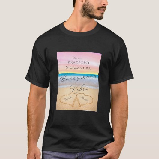 T-shirt Plage rose chic blush avec 2 cœurs dans le sable (Devant)
