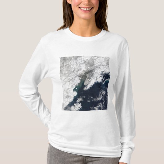 T-shirt Plume de cendres du mont Redoute, Alaska (Devant)