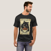 T-shirt Plus de Spaghetti Moins de chat perturbé mangeant  (Devant entier)