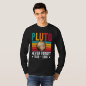 T-shirt Pluto 9th Planet Never Forget Astronomy Solar Syst (Devant entier)
