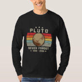 T-shirt Pluto Never Forget Retro Space Science (Devant)