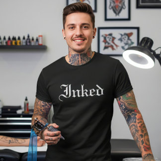 T-shirt Police gothique encre pour les amateurs de tatouag