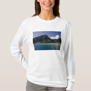 T-shirt Polynésie française, Moorea. Le Paul Gauguin