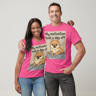 T-shirt Pomeranian design on the keyboard