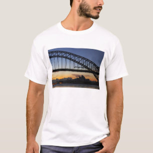 T-shirt Pont de Sydney Harbour et Opéra de Sydney à 2