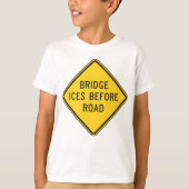 T-shirt Pont Iles avant la signalisation routière Sécurité (Devant)
