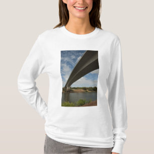 T-shirt Pont reliant la Guyane au Brésil sur le Takutu